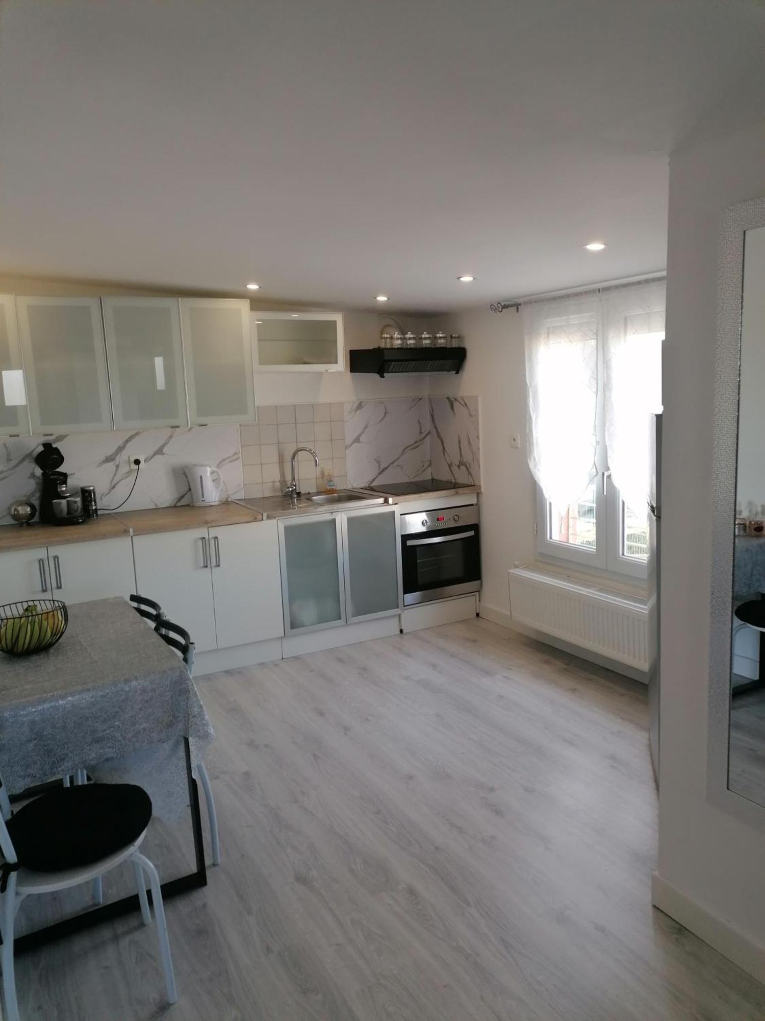 Ferienwohnung Appt Moderne 50M2 Avec Terrasse Rouvroy  Exterior foto